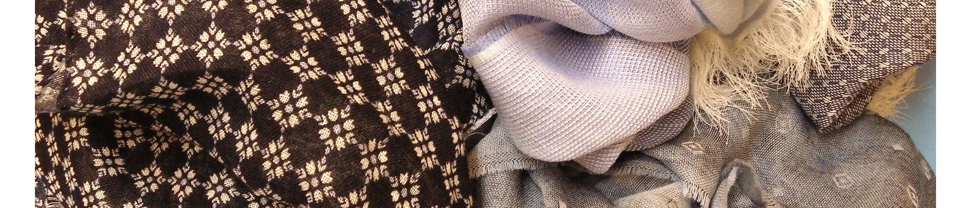 メインビジュアル:Scarf・Stole(スカーフ・ストール)